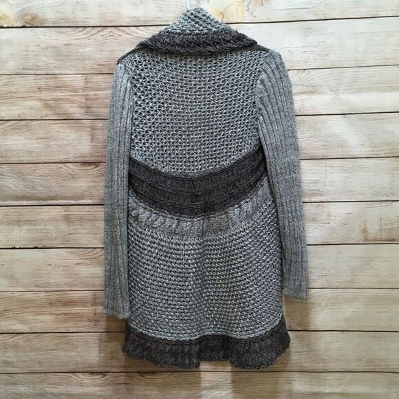 CABI SHADOW CIRCLE CHUNKY KNIT SWEATER IN GRAY - Picture 6 of 9